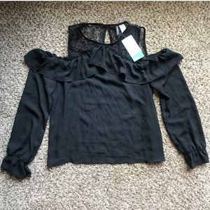 NWT! H&M Women’s Lace Cold Shoulder